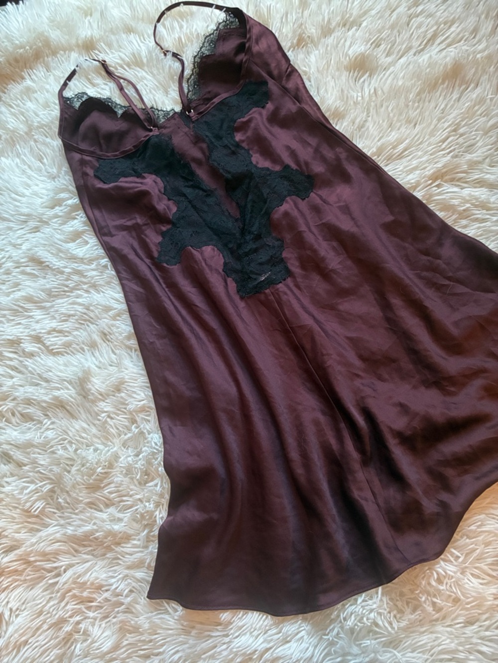 Victorias Secret Lace-Trim Slip Chemise - Picture 2 of 3